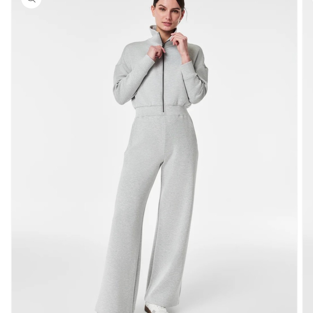 Spanx air essentials.